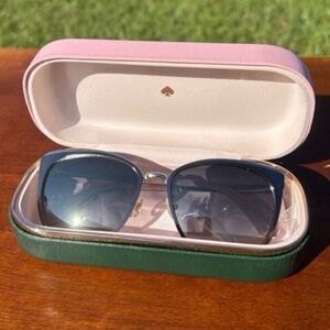 NWOT Kate Spade sunglasses w/ case and cloth